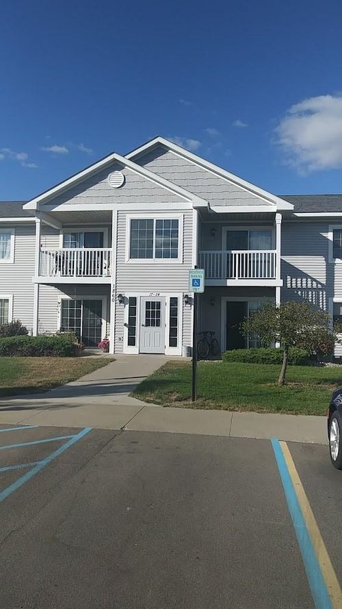 1850 Babcock St, Owosso, MI, 48867-1362 | Card Image