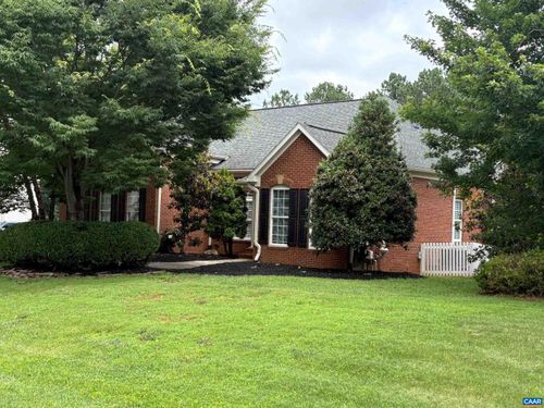 42 Branch Ln, ZION CROSSROADS, VA, 22942-6942 | Card Image