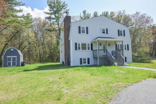 325 River St, Halifax, MA, 02338-1709 | Card Image