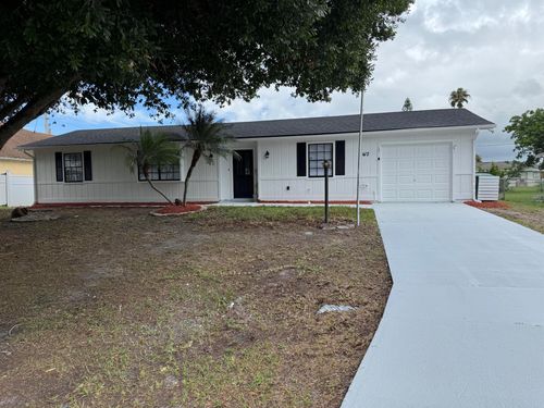 412 Ne Midvale St, Port St. Lucie, FL, 34983-1233 | Card Image