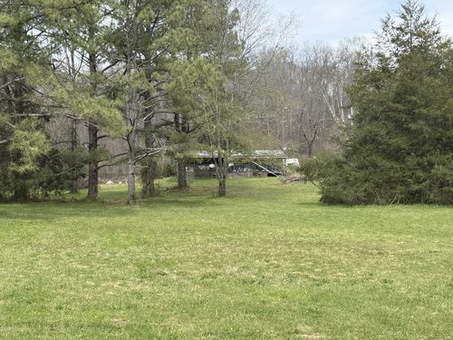 70 Spann Loop, Waverly, TN, 37185-2862 | Card Image