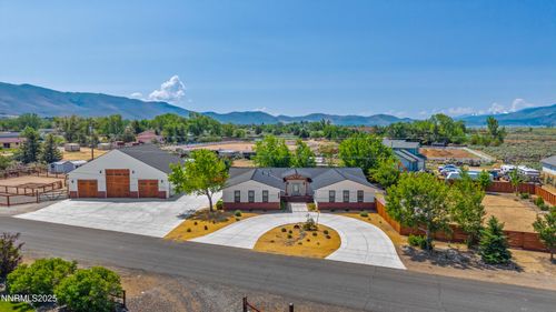 4735 Giles Way, Washoe Valley, NV, 89704-9158 | Card Image