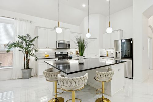 2801 White Rock Creek Dr, Mckinney, TX, 75072-7192 | Card Image