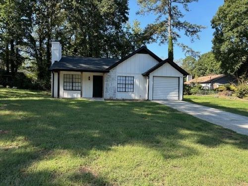 3004 Wildflower Ln, Snellville, GA, 30039-4061 | Card Image