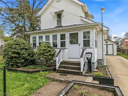 1224 Buena Vista Avenue Ne, Warren, OH, 44483 | Card Image