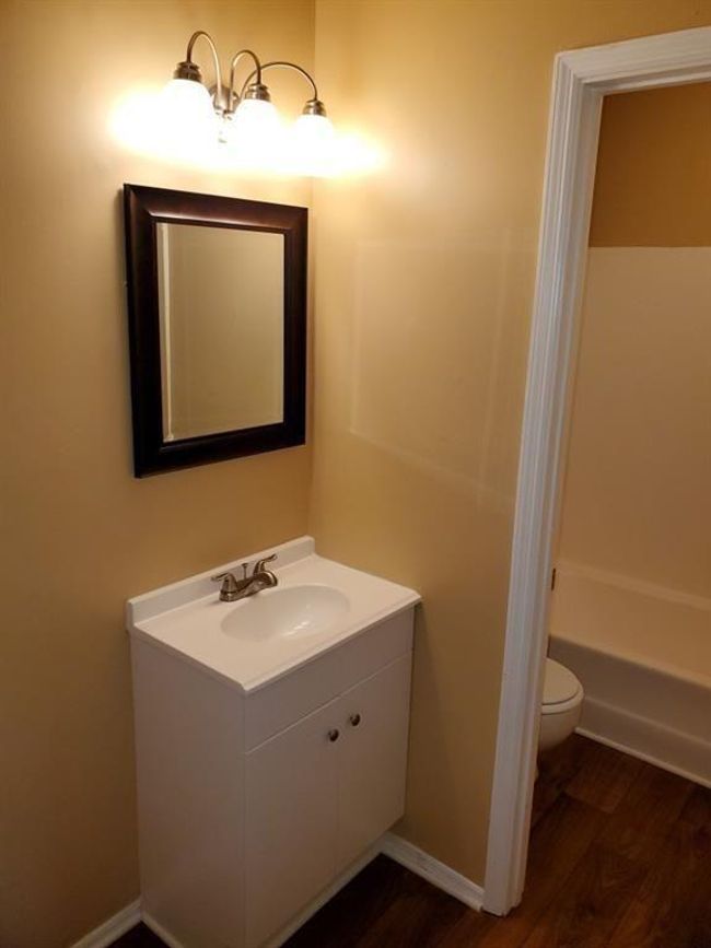 2303 Pine Tree Trl, Townhouse with 3 bedrooms, 3 bathrooms and null parking in College Park GA | Image 7