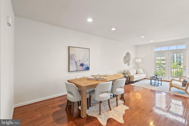 20790 Duxbury Ter, Townhouse with 4 bedrooms, 4 bathrooms and null parking in ASHBURN VA | Image 20
