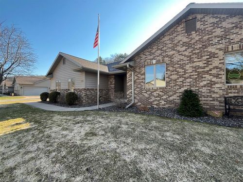 2603 E Princeton Ave, Eau Claire, WI, 54703-4135 | Card Image