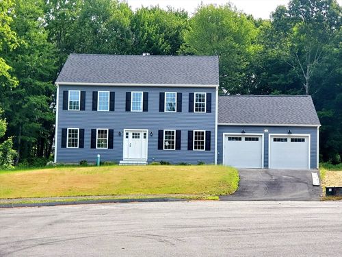 196 Arthur St, Brockton, MA, 02302-1803 | Card Image
