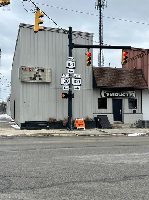 84 N Washington Street, Tiffin, OH, 44883 | Card Image