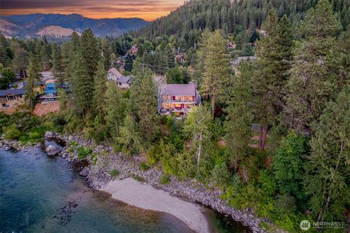 9690 E Leavenworth Rd, Leavenworth, WA, 98826-9360 | Card Image