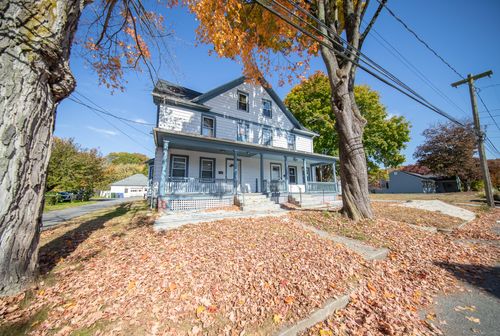 34-32 Linnell St, Moosup, CT, 06354-1214 | Card Image