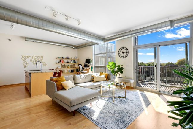 21-print-1211 Lagoon Ave #411, Minneapolis-21.jpg | Image 9