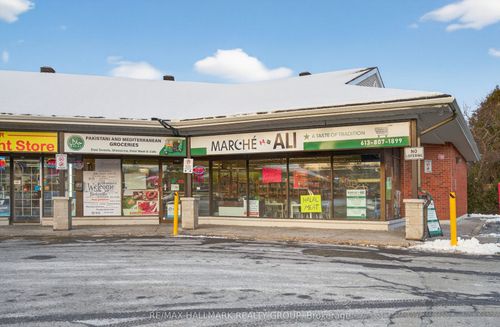 {{alt}} | Card Image