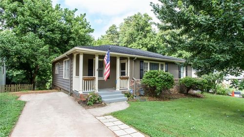 1640 Belle Isle Cir Ne, Atlanta, GA, 30329-2526 | Card Image