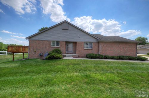 1913 Pebble Creek Dr, Canton, MI, 48188-2096 | Card Image