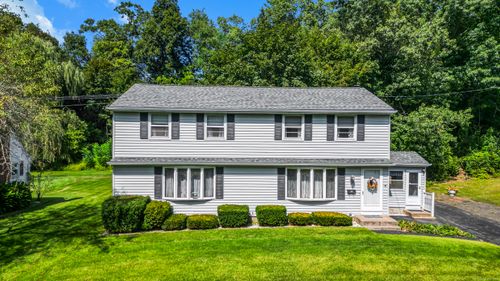 23 Clear St, Enfield, CT, 06082-5154 | Card Image