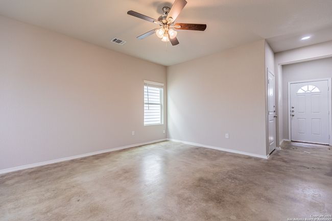 UNIT-404 - 7239 Converse Ridge Ln, House other with 3 bedrooms, 3 bathrooms and null parking in San Antonio TX | Image 5