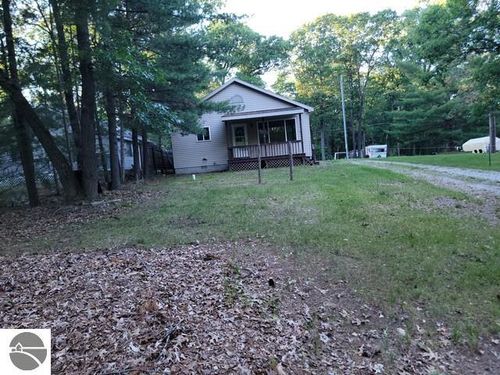 2786 Leona Drive, National City, MI, 48748 | Card Image