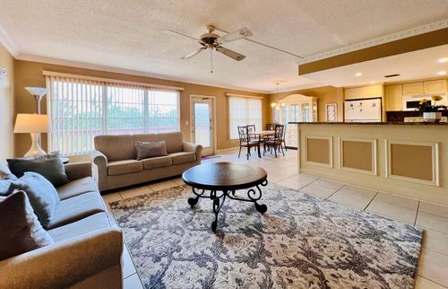 306 Wellington L, West Palm Beach, FL, 33417-2523 | Card Image