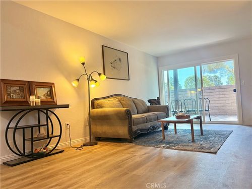 1000 W Macarthur Blvd, Santa Ana, CA, 92707-4672 | Card Image