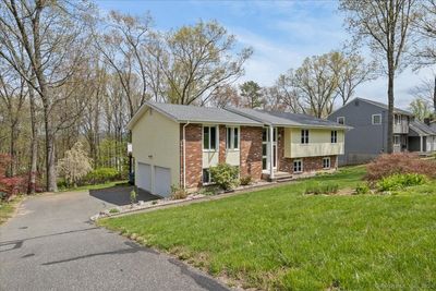 112 Lagana Avenue, House other with 3 bedrooms, 2 bathrooms and null parking in Southington CT | Image 2