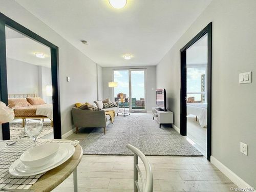 apt-3d-35-20 146th St, Flushing, NY, 11354-4260 | Card Image