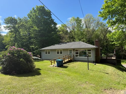 4 King Ln, Monson, MA, 01057-1400 | Card Image