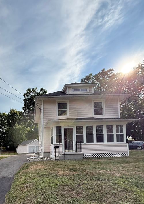 35 West St, Cromwell, CT, 06416-2125 | Card Image