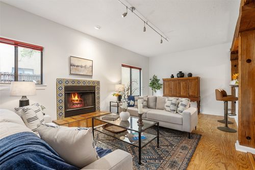apt-12-132 Romero St, Santa Fe, NM, 87501-7306 | Card Image