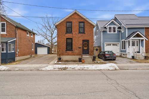 173 Hibernia St, Cobourg, ON, K9A3J9 | Card Image