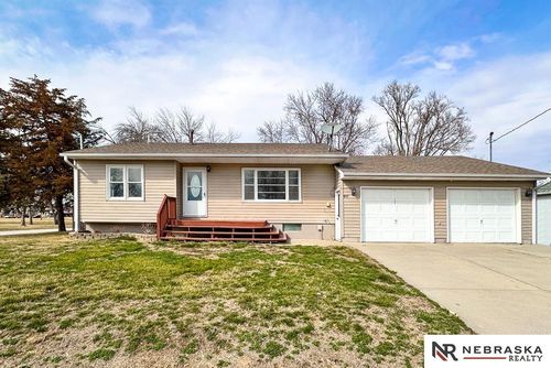 917 W Michigan St, Missouri Valley, IA, 51555-1318 | Card Image