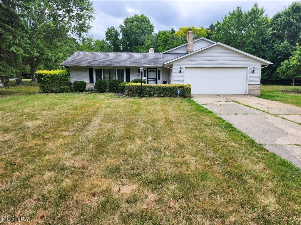 Catlin Dr, Richmond Heights, OH 44143