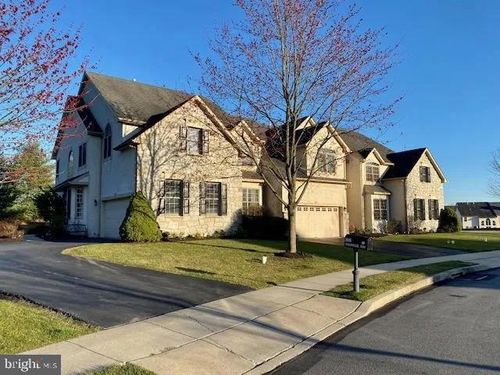 88 Granville Way, Exton, PA, 19341-2787 | Card Image
