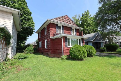 1221 Diamond Ave, South Bend, IN, 46628-2719 | Card Image