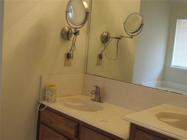 Bathroom with vanity | Image 20