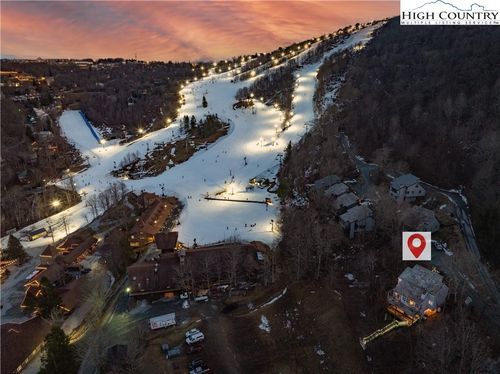 39 Slopes Road, Beech Mountain, NC, 28604 | Card Image