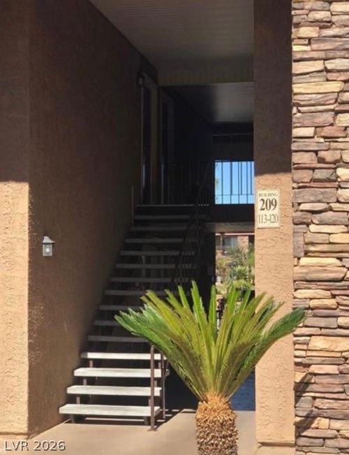 113-5081 River Glen Dr, Las Vegas, NV, 89103-8740 | Card Image