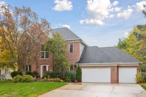 2263 Stone Creek Ln E, Chanhassen, MN, 55317-7412 | Card Image