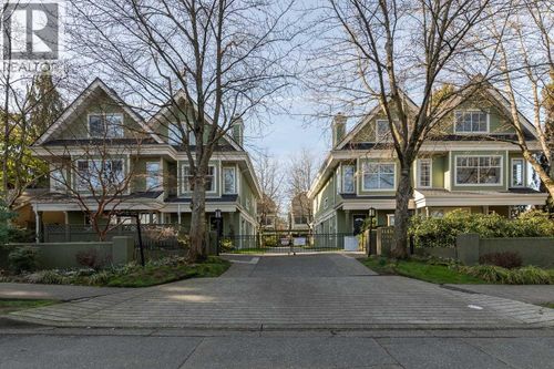 15-4157 Sophia St, Vancouver, BC, V5V3V4 | Card Image