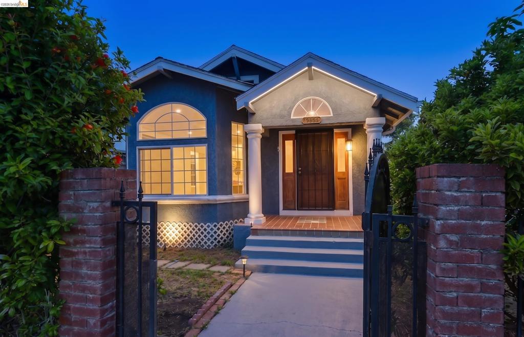 Residential in Oakland