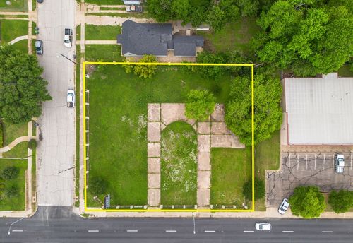 2221-2217 W Waco Drive, Waco, TX, 76707 | Card Image