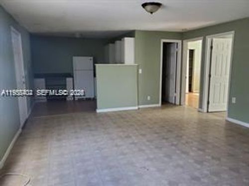 apt-2-3607 Windsor Ave, West Palm Beach, FL, 33407-4718 | Card Image