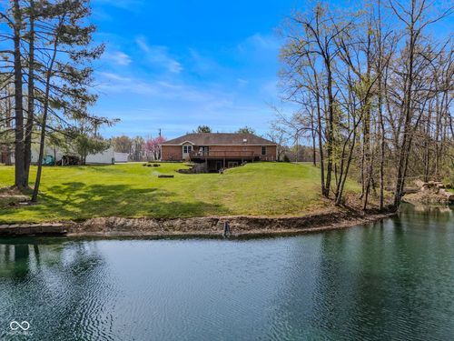 6370 W State Road 46, Columbus, IN, 47201-4692 | Card Image