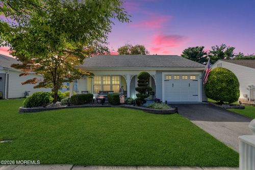 19 Weybridge Pl, Manchester, NJ, 08759-6611 | Card Image