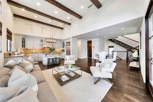 430 Heliotrope Ave, Corona del Mar, CA, 92625-2946 | Card Image