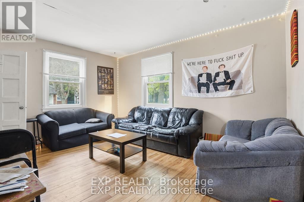 Residential in Hamilton (Ainslie Wood) 5