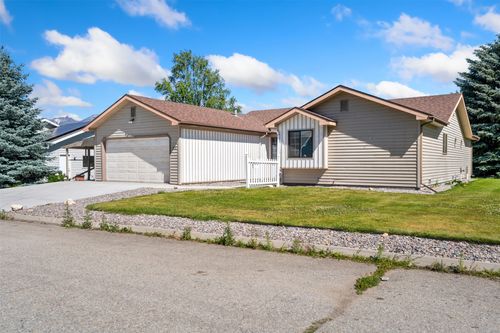 306 11th St, Stevensville, MT, 59870-2914 | Card Image
