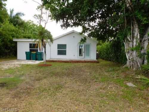 3203 Woodside Ave, NAPLES, FL, 34112-7333 | Card Image