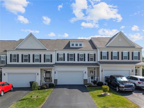 2220 Shawnee Dr, Washington, PA, 15301-2139 | Card Image